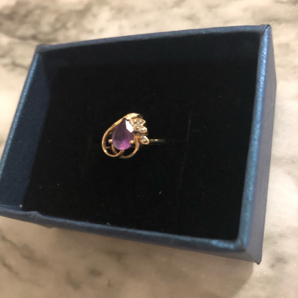 Amethyst Stone Gold Ring